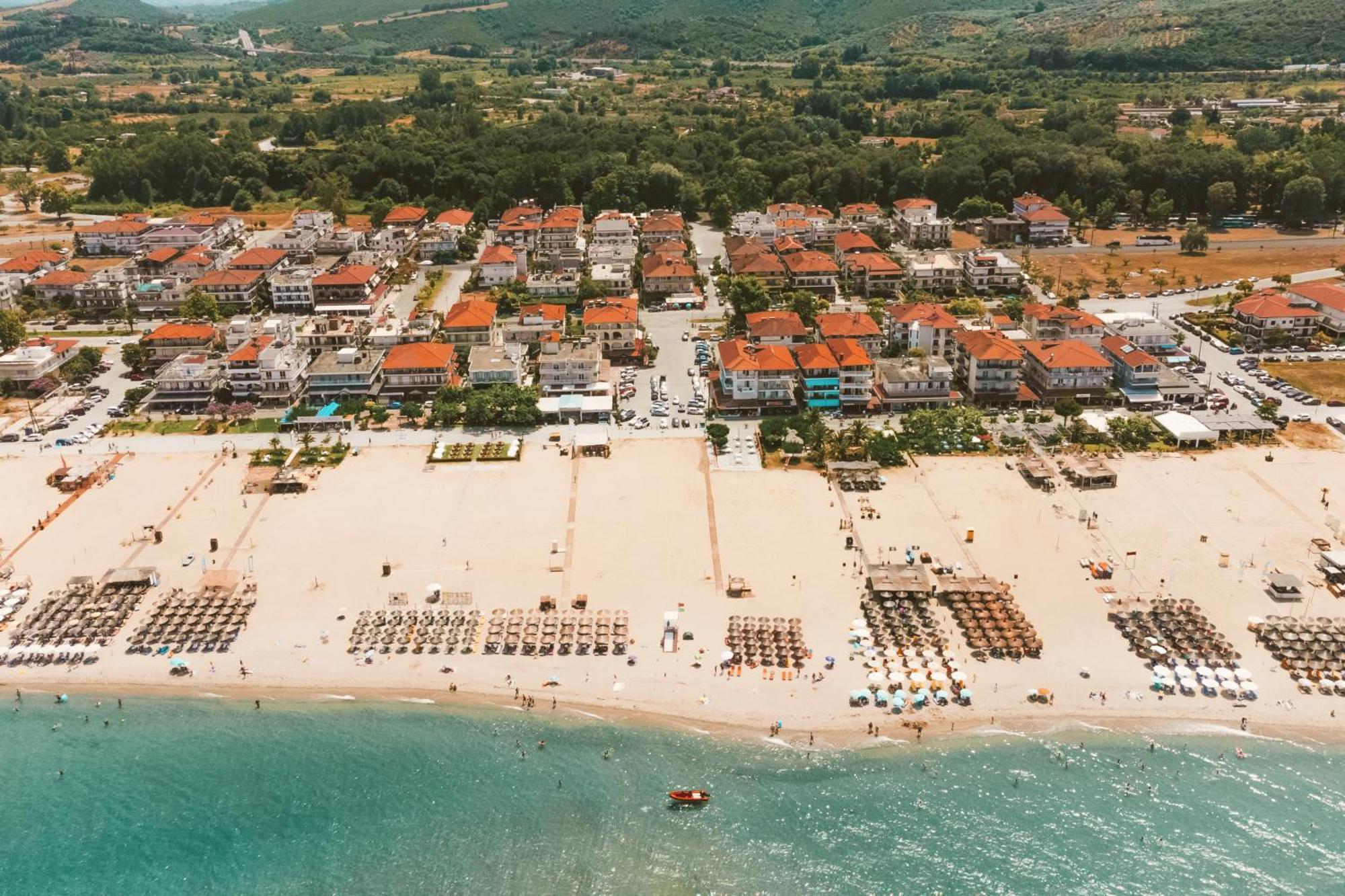 Mystery Suites And Apartments 尼欧波洛伊 外观 照片